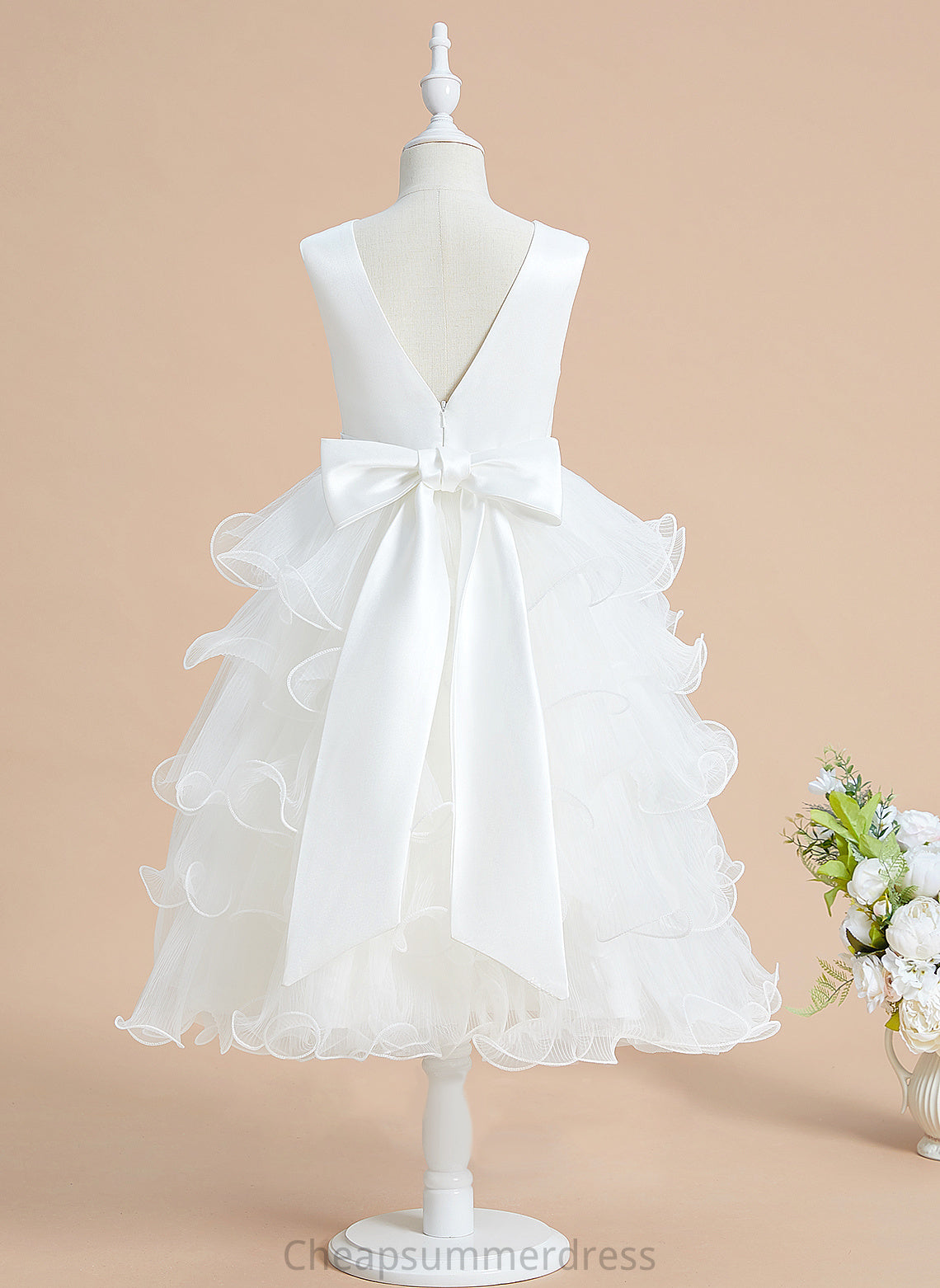 - Dress Girl Sleeveless With Sue V-neck Ball-Gown/Princess Tea-length Bow(s) Flower Girl Dresses Satin/Tulle Flower